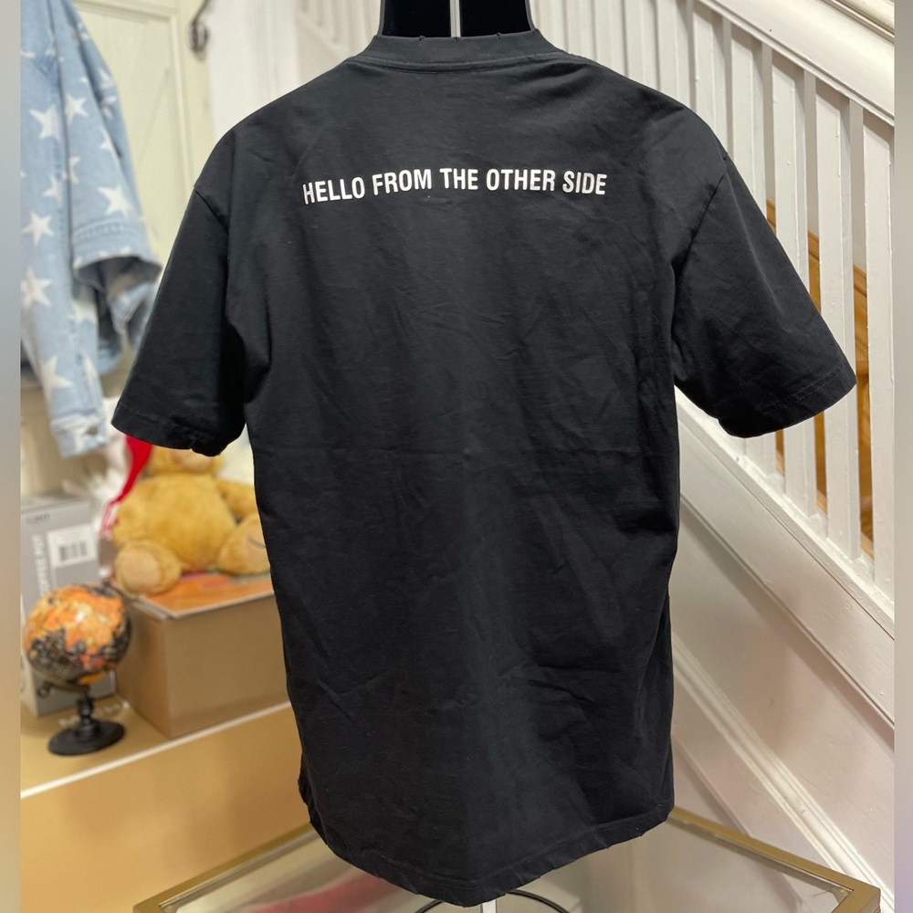 EUC Men’s Medium/Women’ Large Balenciaga Oversized Alien Crewneck Tee In Black - Picture 10 of 13